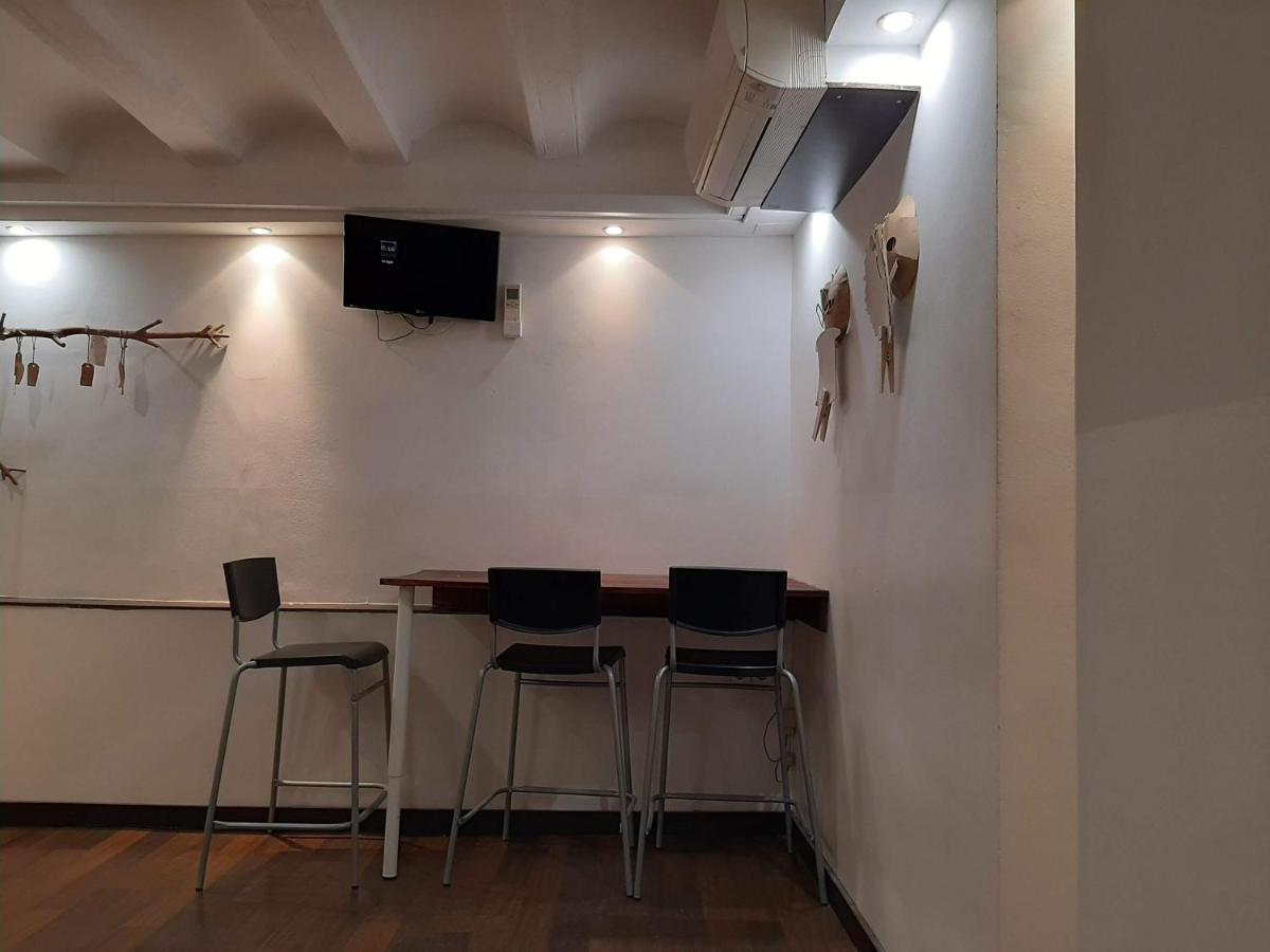 022 Apartamento 1-1 Apartment Барселона Екстериор снимка