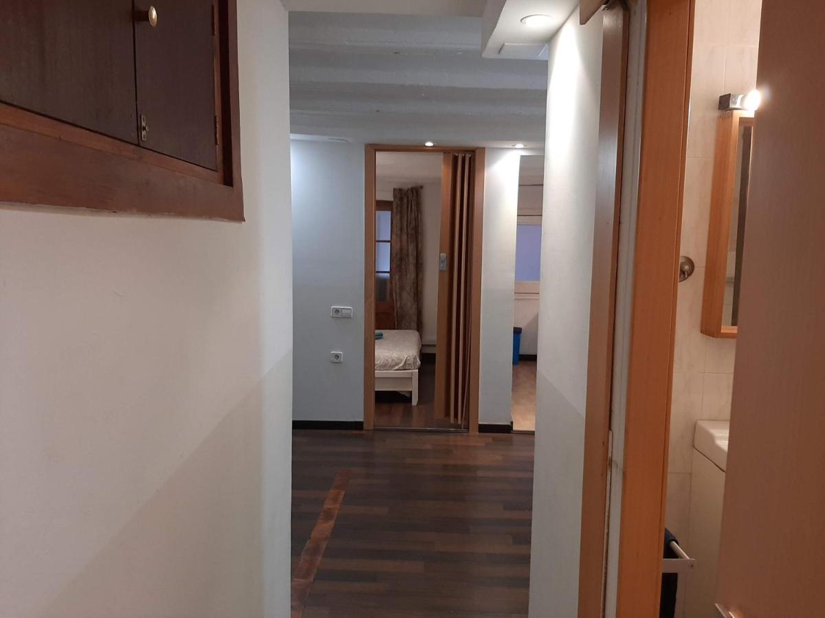 022 Apartamento 1-1 Apartment Барселона Екстериор снимка